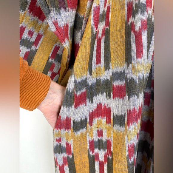 Divali Ikat Coat Kaftan - Picture 6 of 9